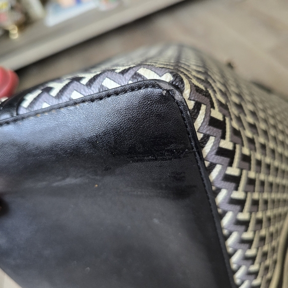 Tory Burch T  Zag Tote - Picture 5 of 13